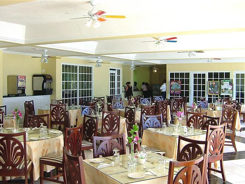 Rooms On The Beach Ocho Rios 2*,  Jamaica